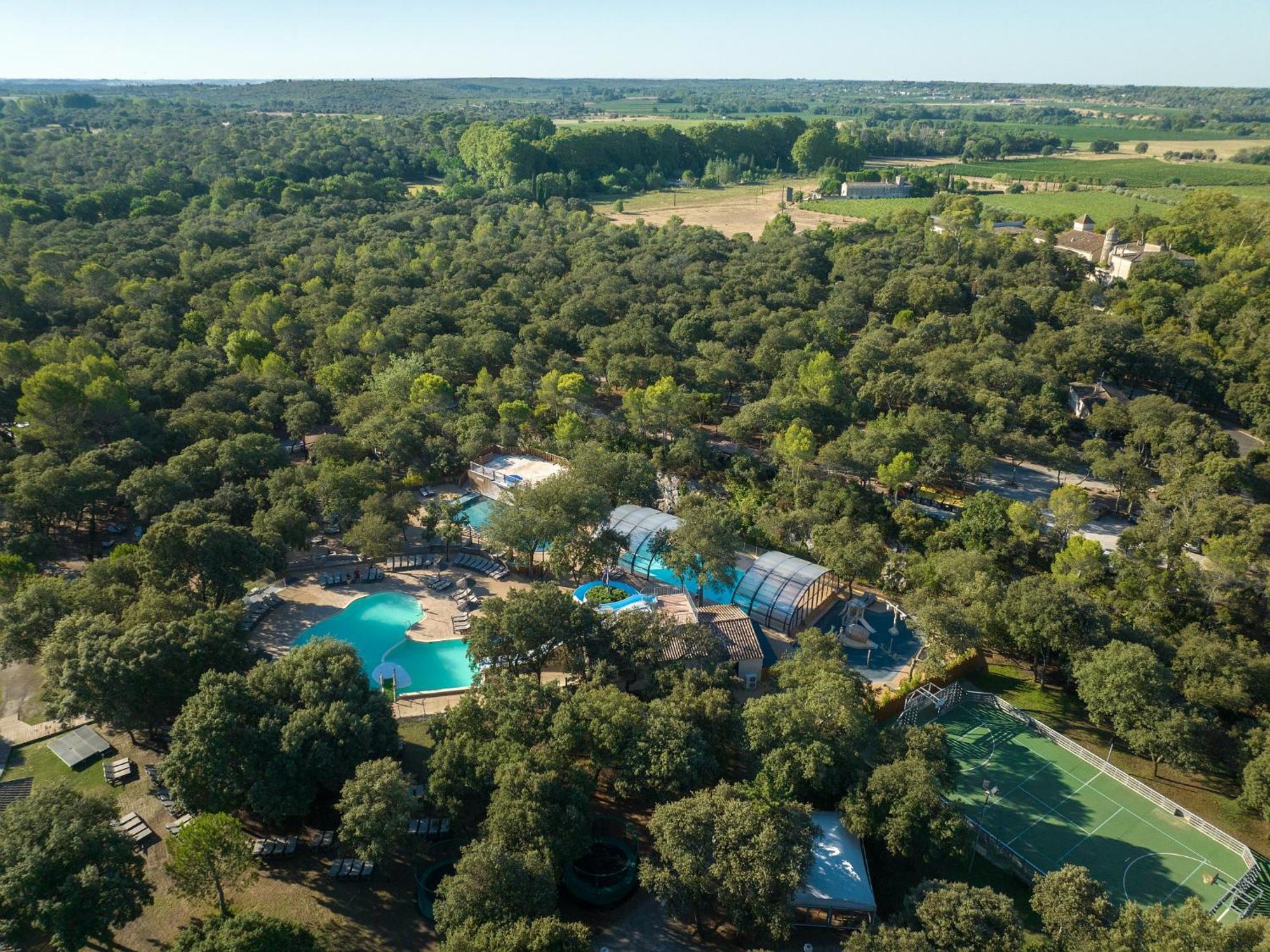 Camping Les Pres Du Roi Sommieres Ngoại thất bức ảnh